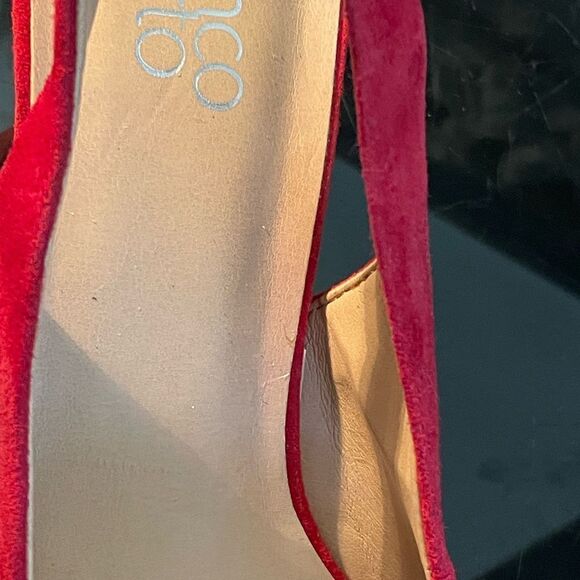 Franco Sarto Suede Slingback Heels Size 8.5 M NWT 3" Heel Red With Faux Fur Poof - Picture 4 of 11